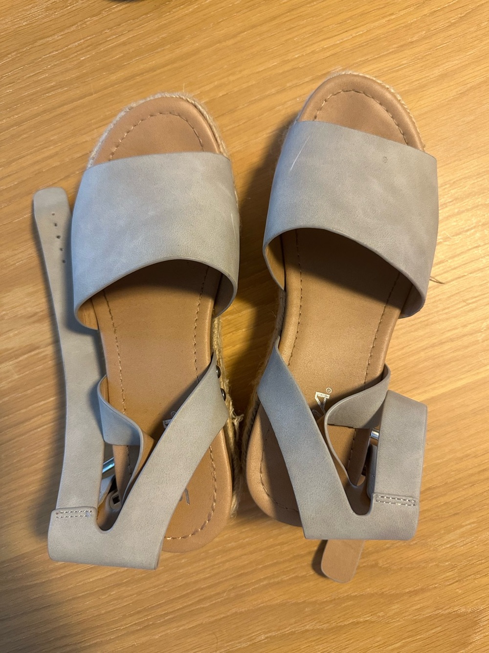 Soda Topic Open Toe Buckle Ankle Strap Espadrilles Flatform Wedge Casual Sandal